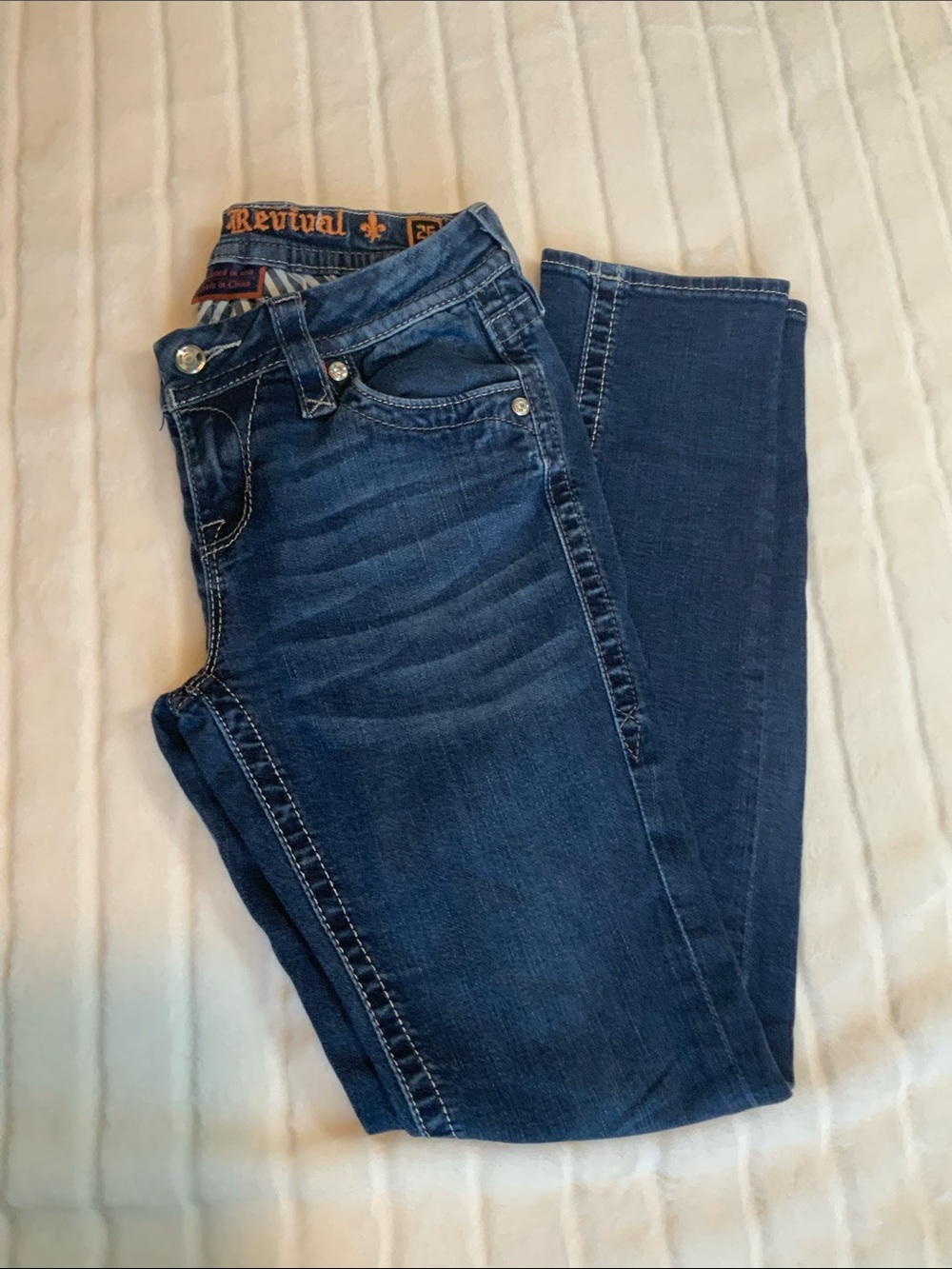 Women’s Rock Revival jean